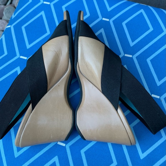 Thierry Rabotin Capretti Peep Toe wedge 7.5 (37.5) - Picture 3 of 9